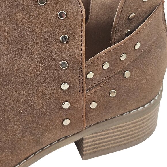 Lane Bryant Womens Brown Ankle Boots Size 9W Studded Back Zipper Block Heel - Picture 2 of 8